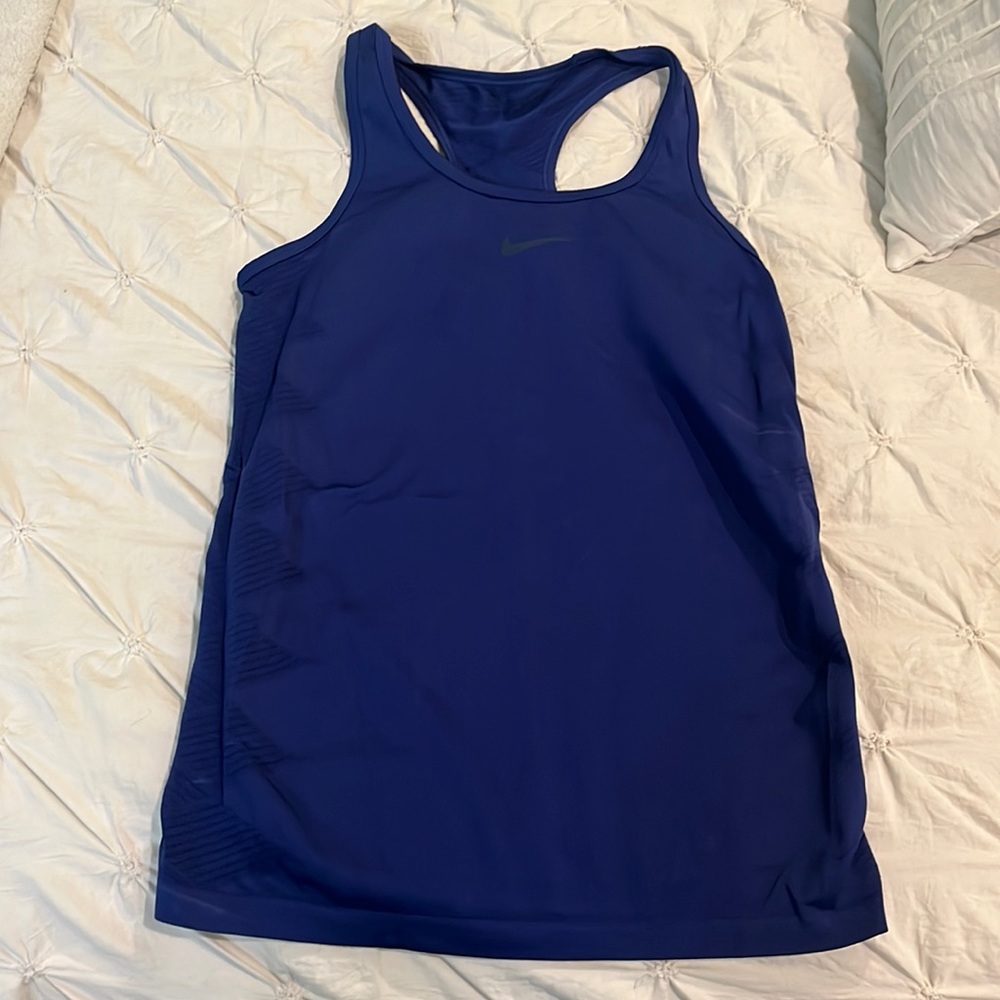 Nike workout tank top navy blue